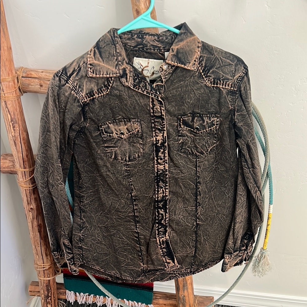 Distressed Sherry Cervi Button Up